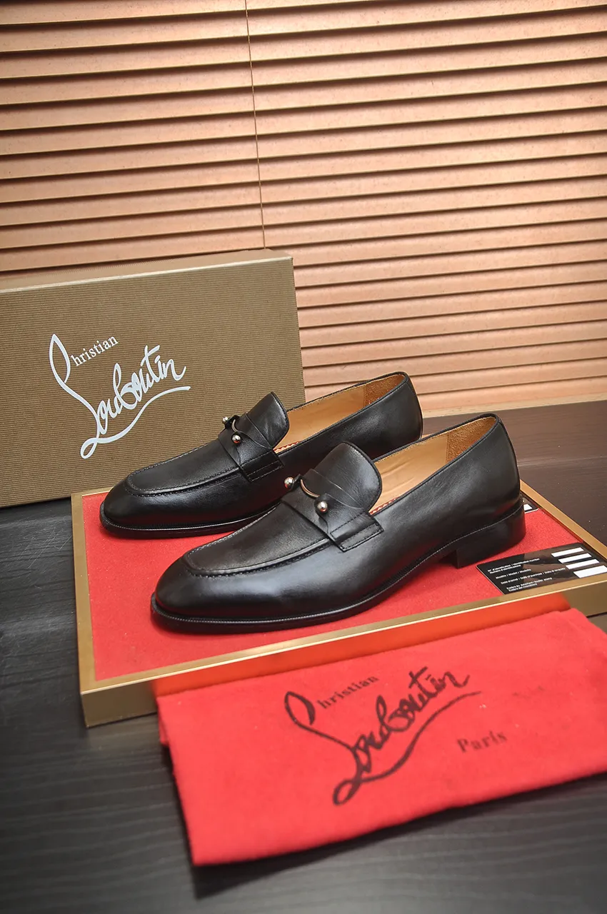 Men's shoes 💰620💶 [Chrstian Loubotin] Red-soled shoes 💋Original mold opening, the highest version on the market, purely handmade ➕Imported cowhide uppers, first-layer water-dyed cowhide lining! Original EU high-gloss outsole. 38 to 45 (45 customized)